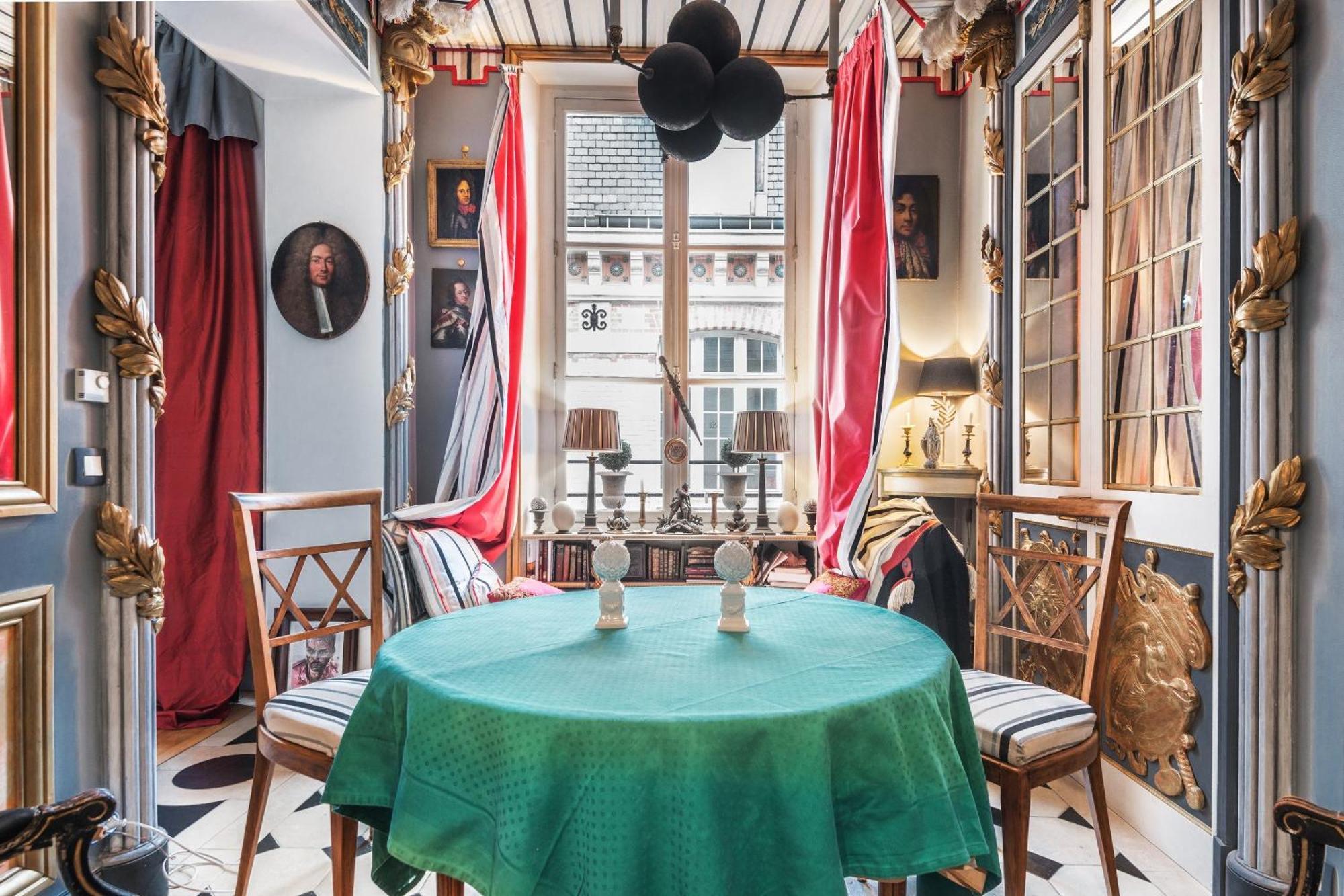 Au Coeur De Paris - Appartement Historique De Madame Du Barry Dış mekan fotoğraf