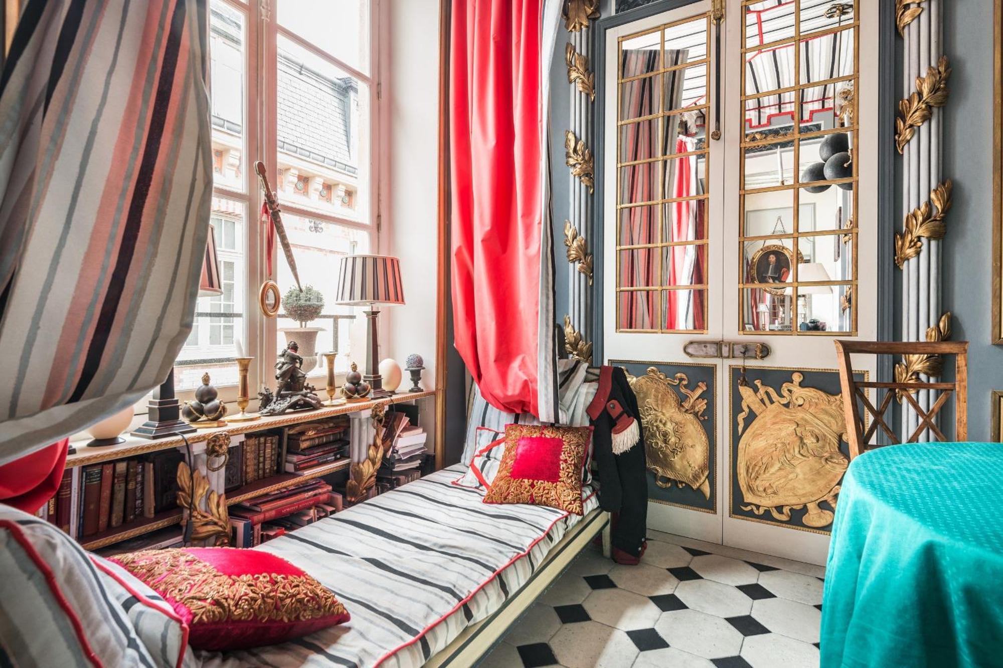 Au Coeur De Paris - Appartement Historique De Madame Du Barry Dış mekan fotoğraf